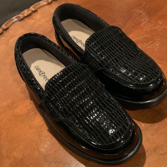 Orthofeet shoes - easy on - 8 Wide. - Picture 2 of 9